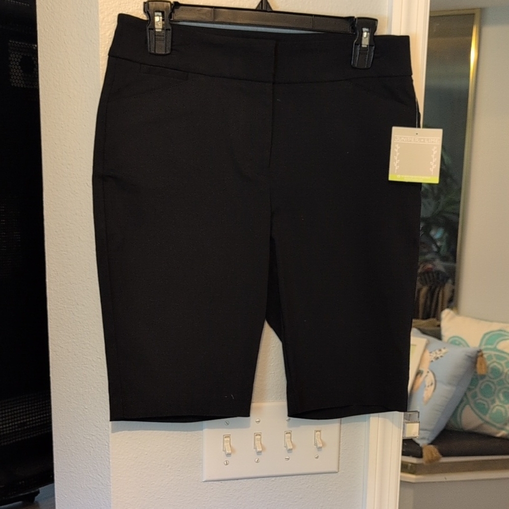 Elegant Black Women's Bermuda Shorts Brand New